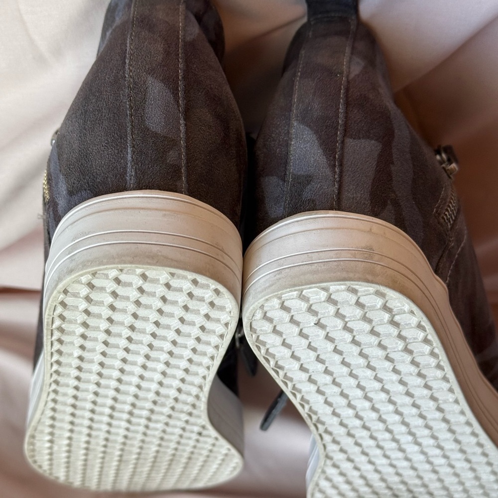 Susina Wedge Blue Camo Sneakers - Picture 4 of 5